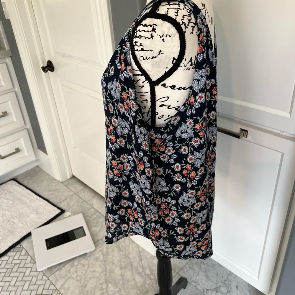 Loft v neck cami/tank floral